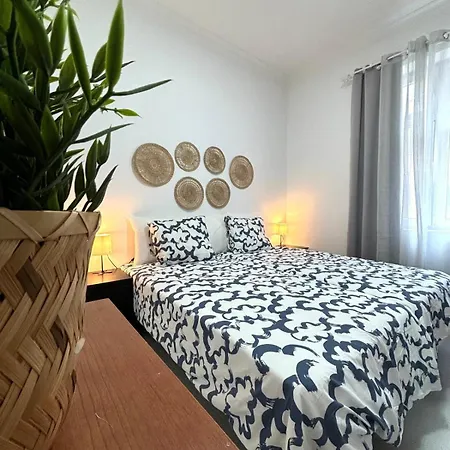 Luis Morote 2-c Apartment *